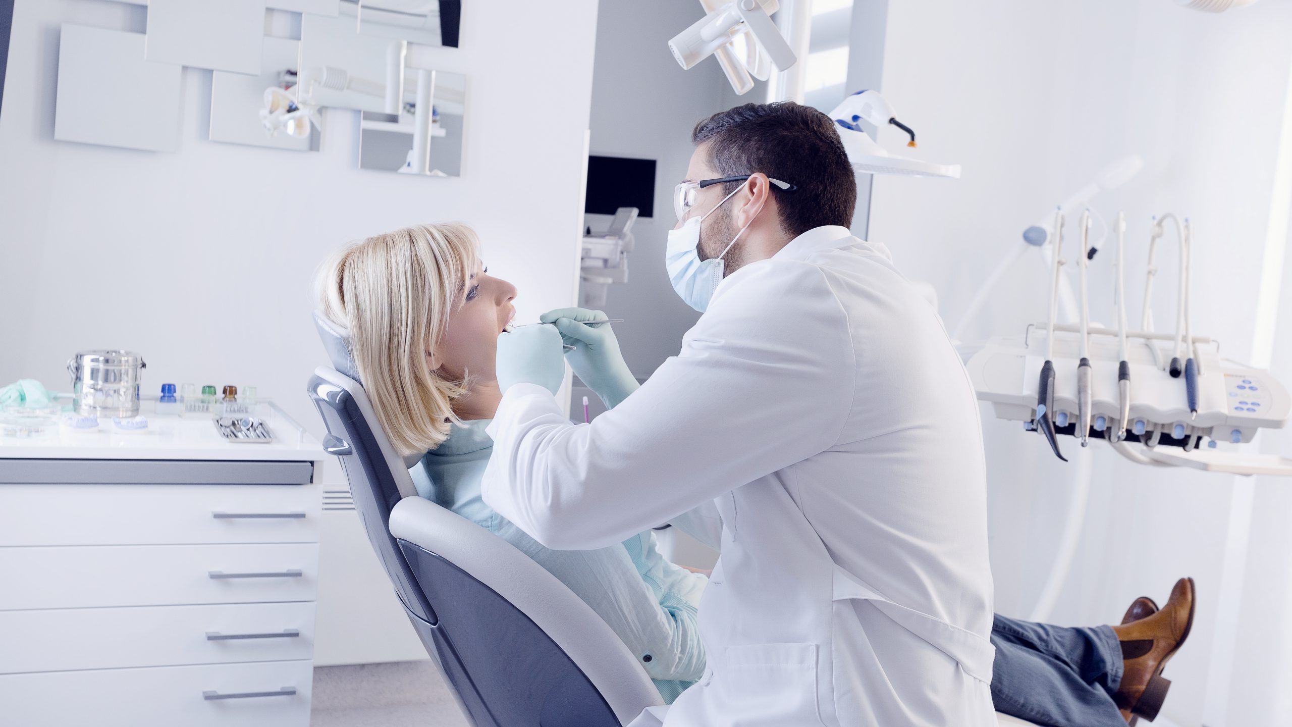 Dentist in Mcfarland, CA