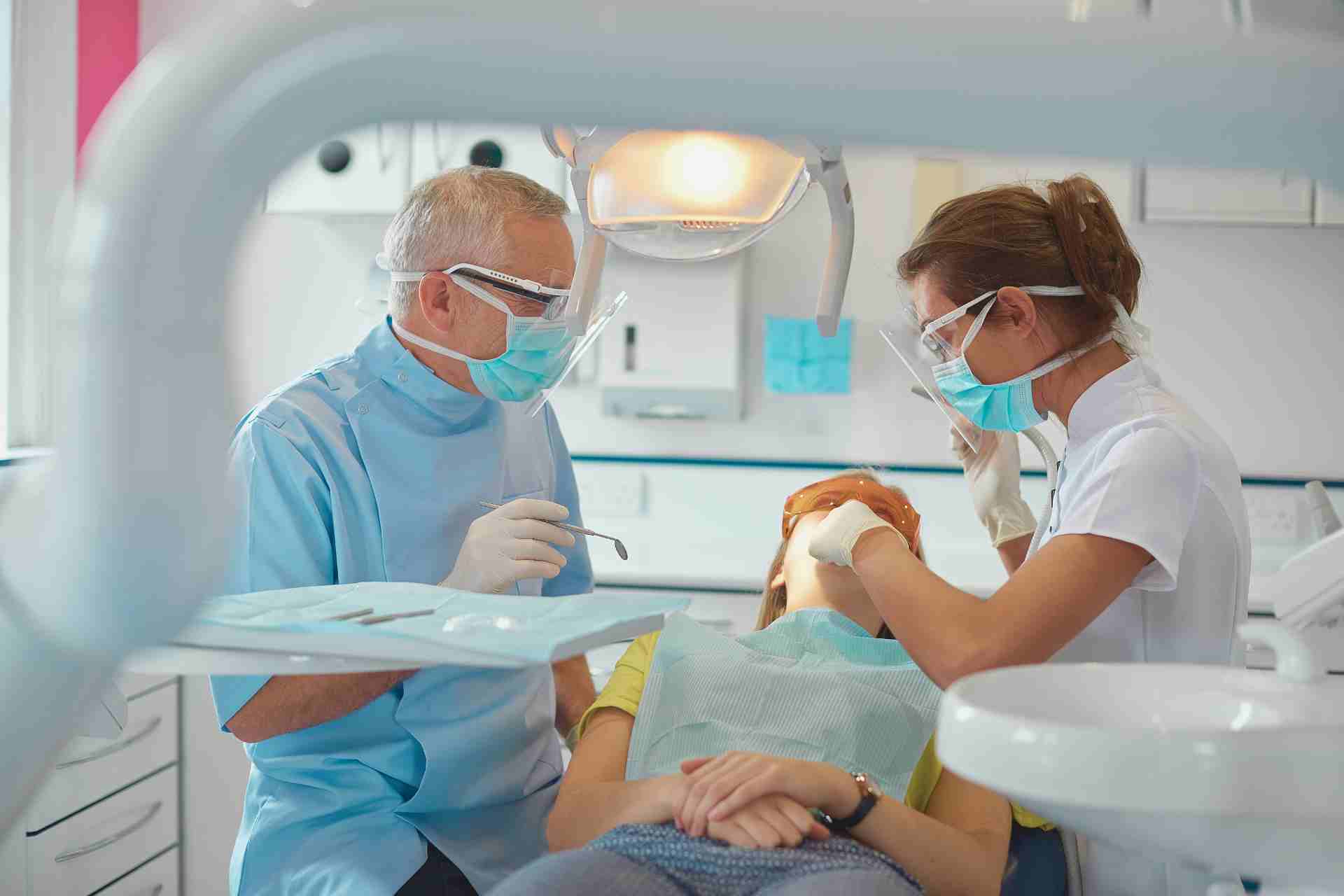 Dentist in Mcfarland, CA